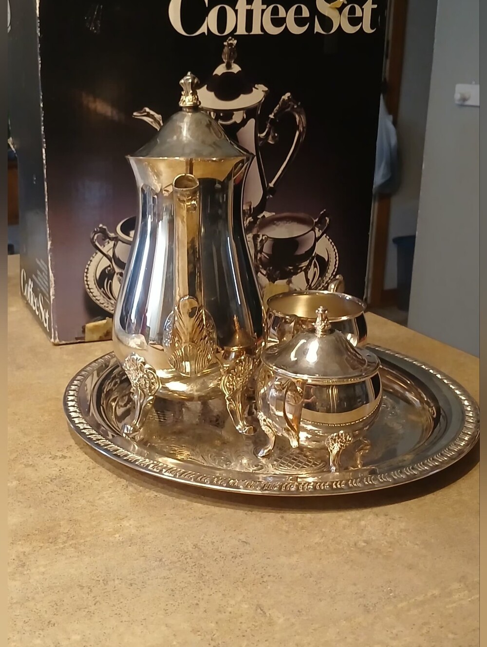 Leonard Coffee (4 Piece) Set Silver Plated - Picture 15 of 16